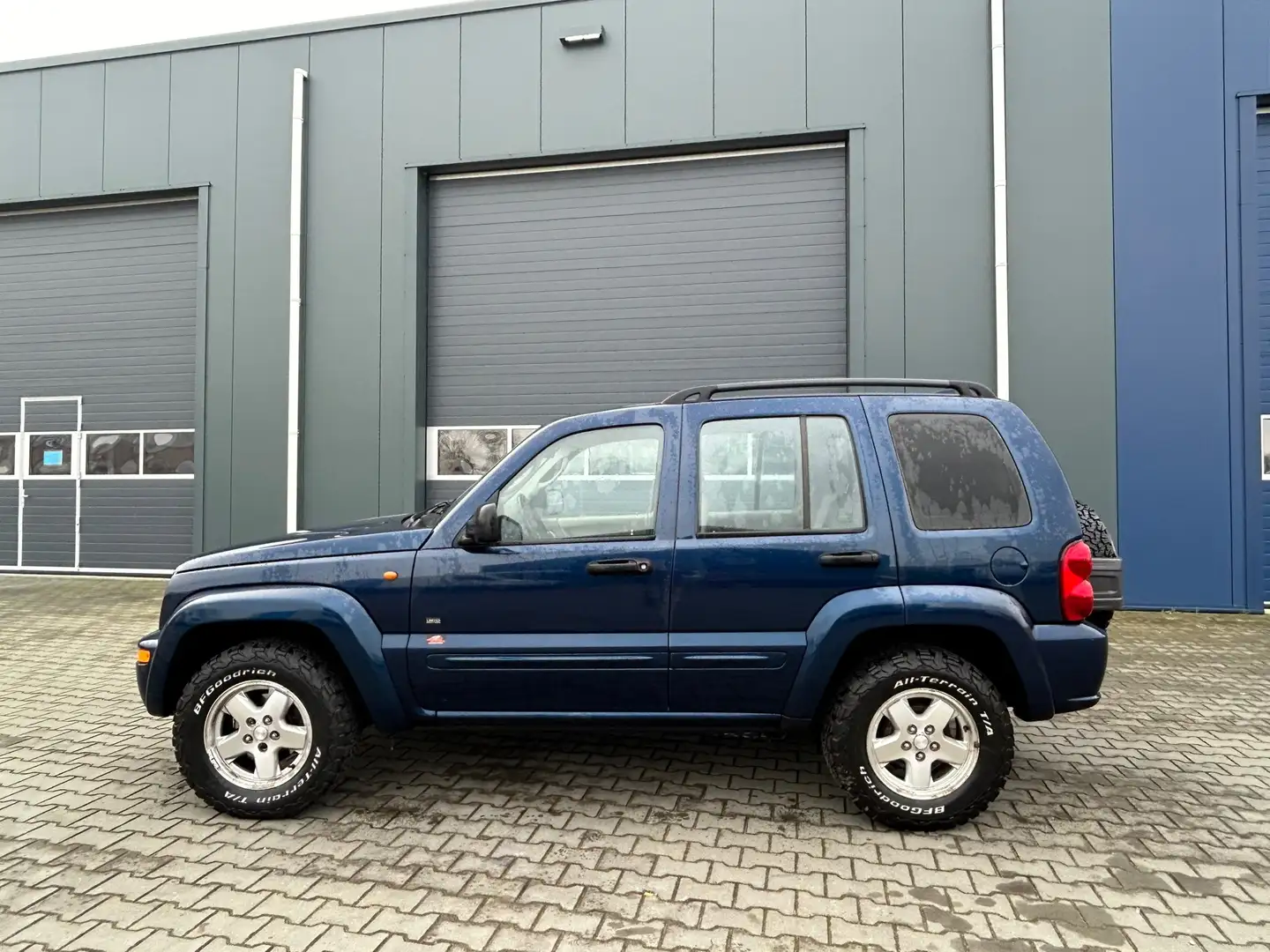 Jeep Cherokee 3.7i V6 Sport Plus Automaat+Cruise Control+ Airco Blue - 2