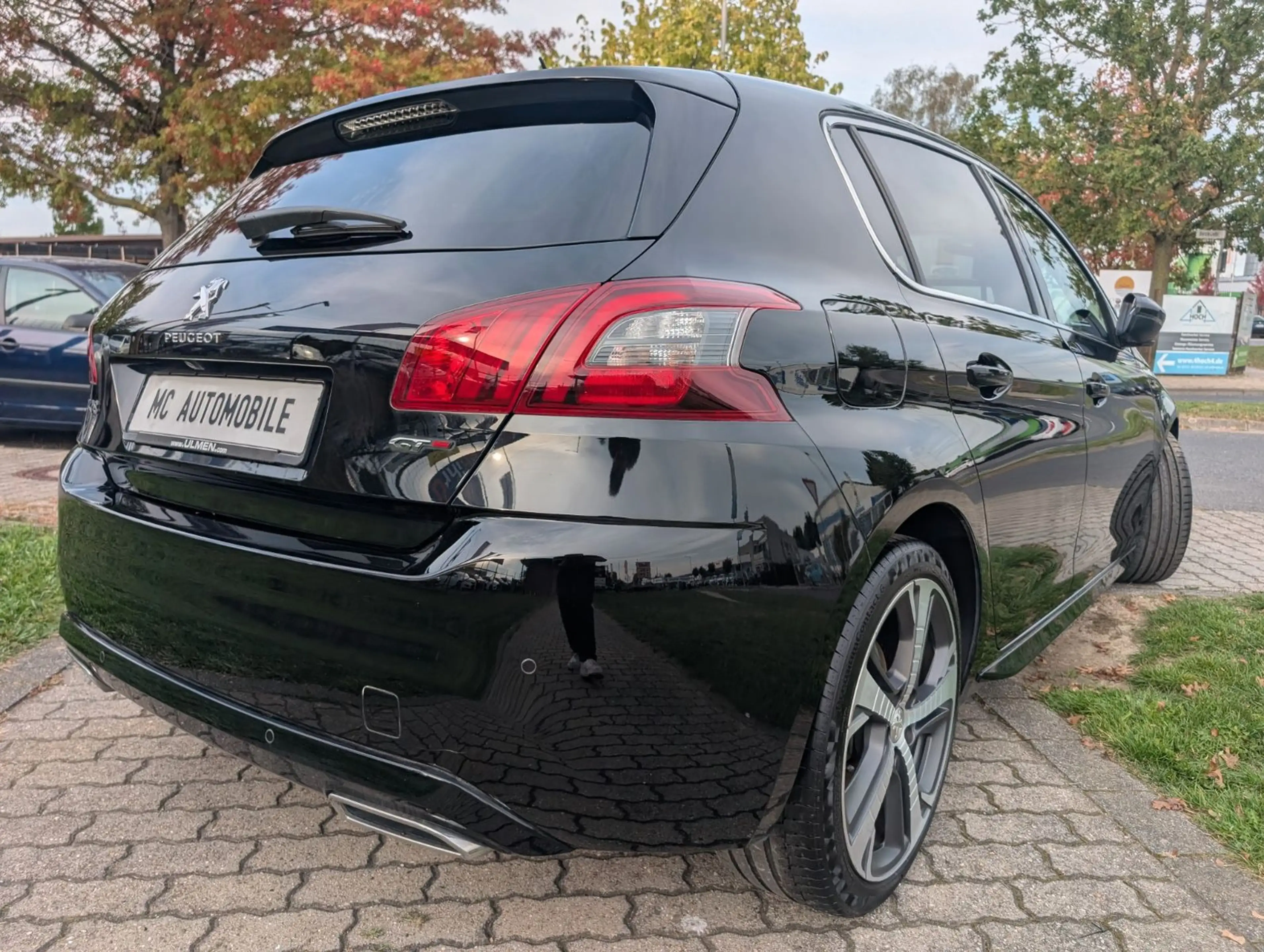 Peugeot 308 GT*1-HAND*ALCANTARA*TEMPOMAT*KAMERA*PDC !! — photo 14