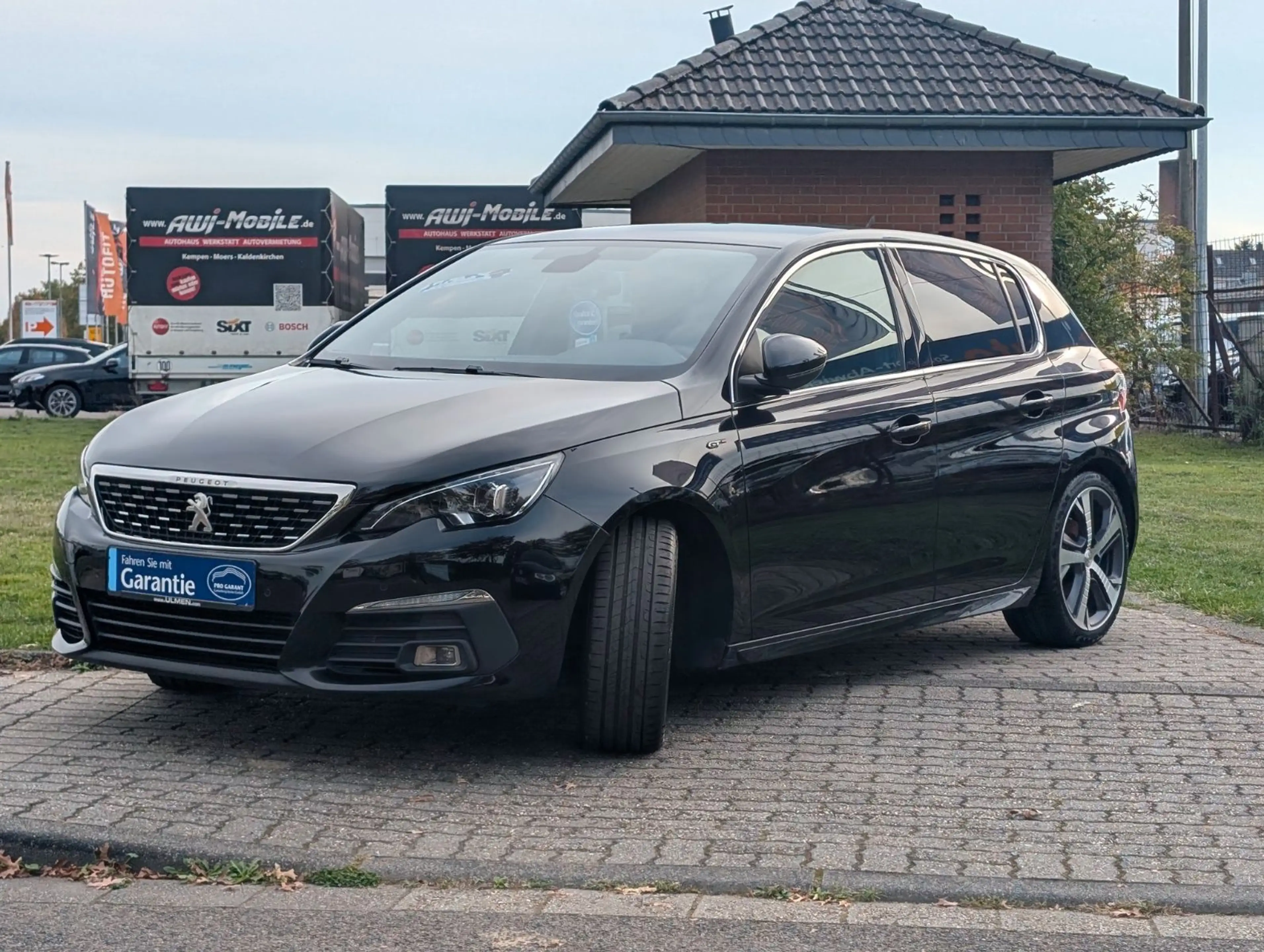 Peugeot 308 GT*1-HAND*ALCANTARA*TEMPOMAT*KAMERA*PDC !! — photo 8
