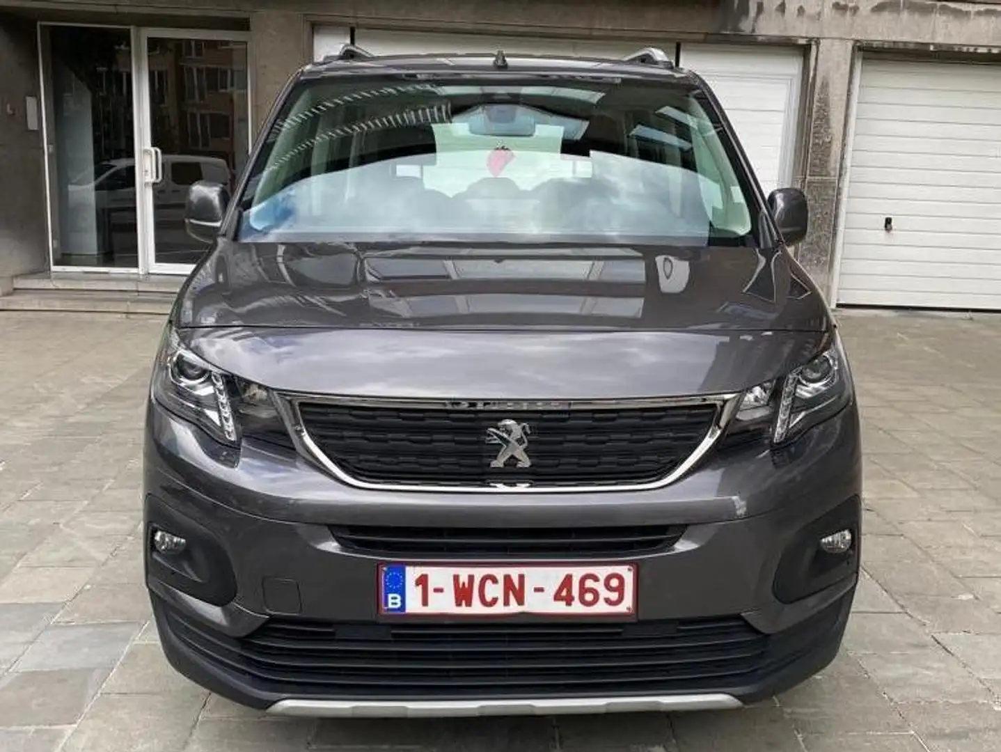 Peugeot Rifter Rifter 1.5 BlueHDi Stand. GT Line AGC S Grijs - 1