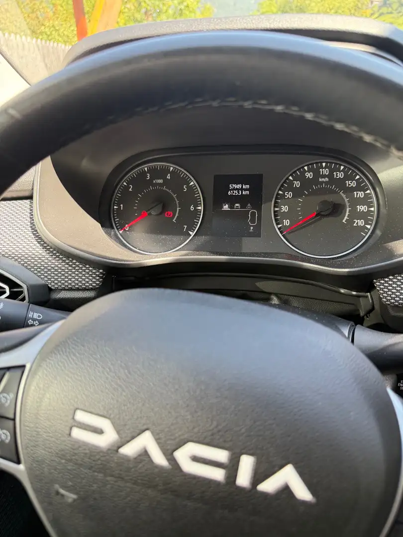 Dacia Logan Logan 1.0 Серый - 1