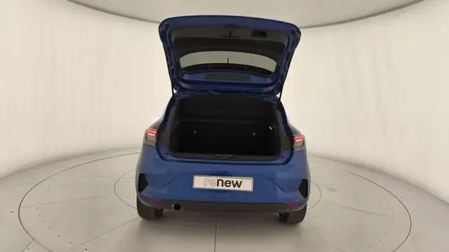 Renault Clio view 9
