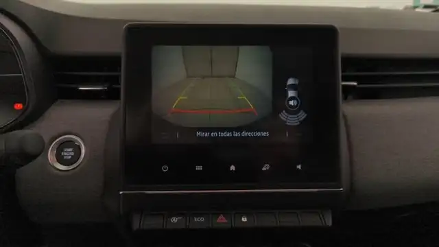 Renault Clio view 7
