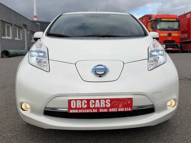 Nissan Leaf NISSAN LEAF 30 kWh – 100% ELEKTRISCH – 2017 – LEDER – ZETELVERWARMING – 360° CAMERA – GARANTIE