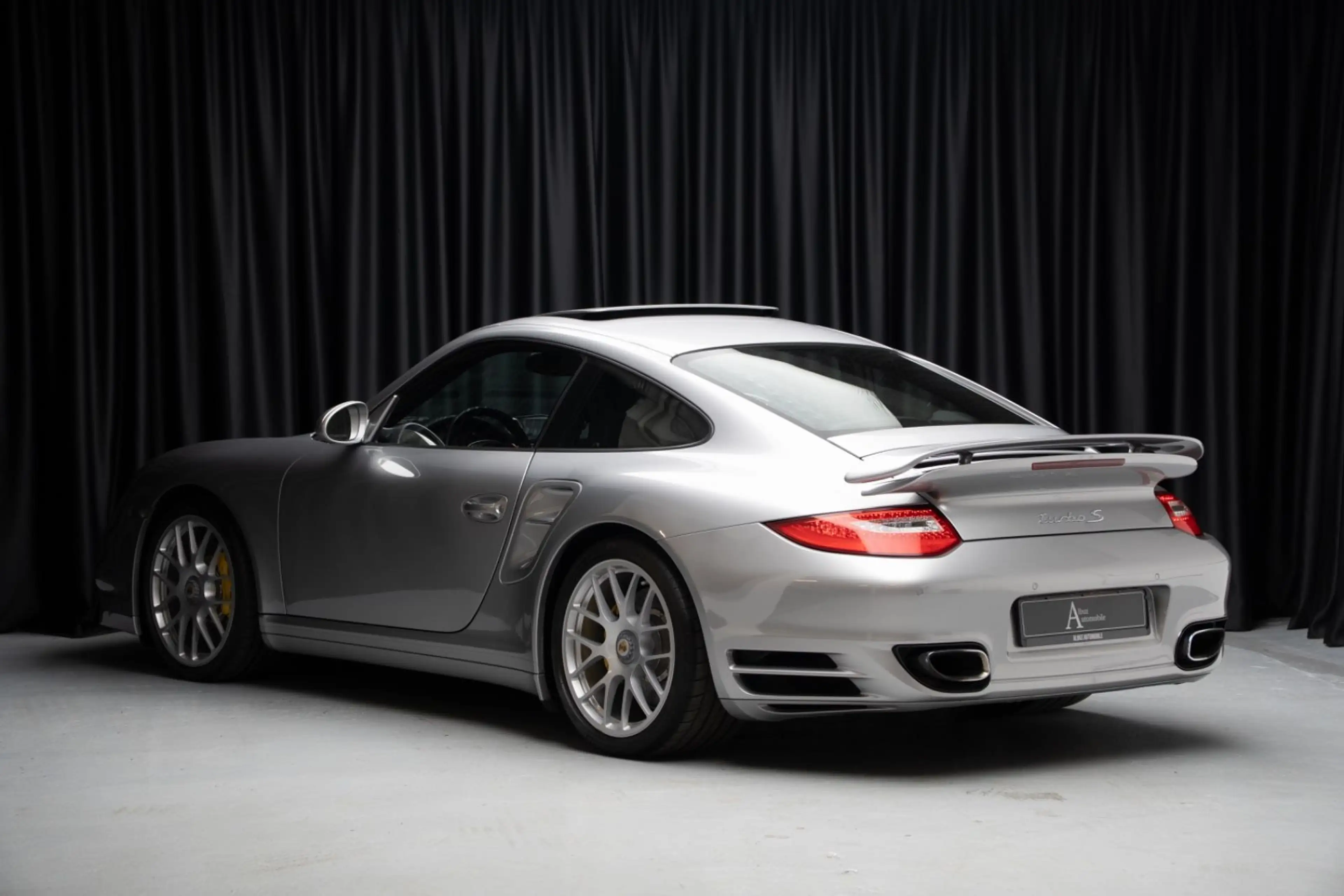 Porsche 997 .2 Turbo S Coupé SHD*PCM*Zentralverschluss — photo 9