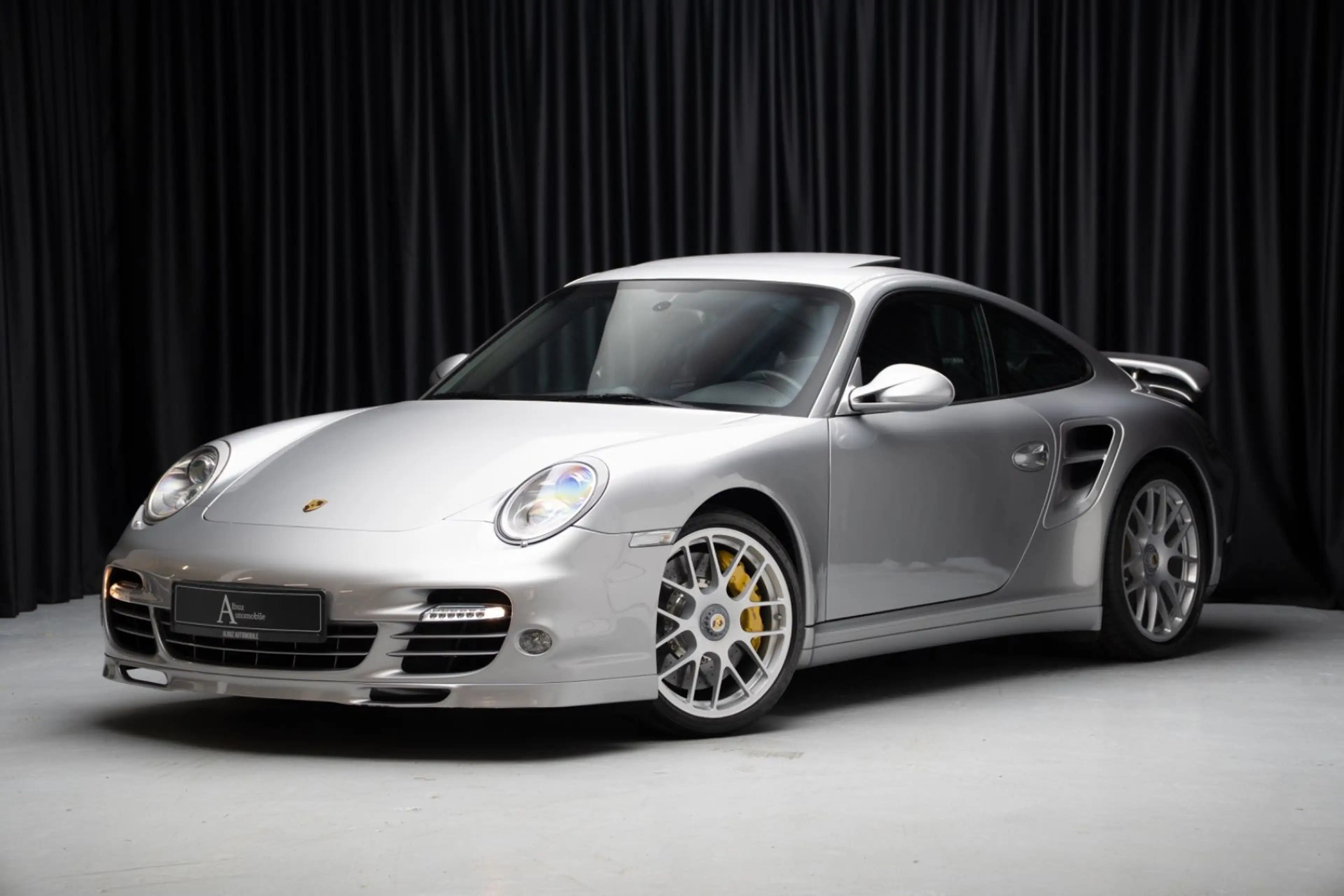 Porsche 997 .2 Turbo S Coupé SHD*PCM*Zentralverschluss