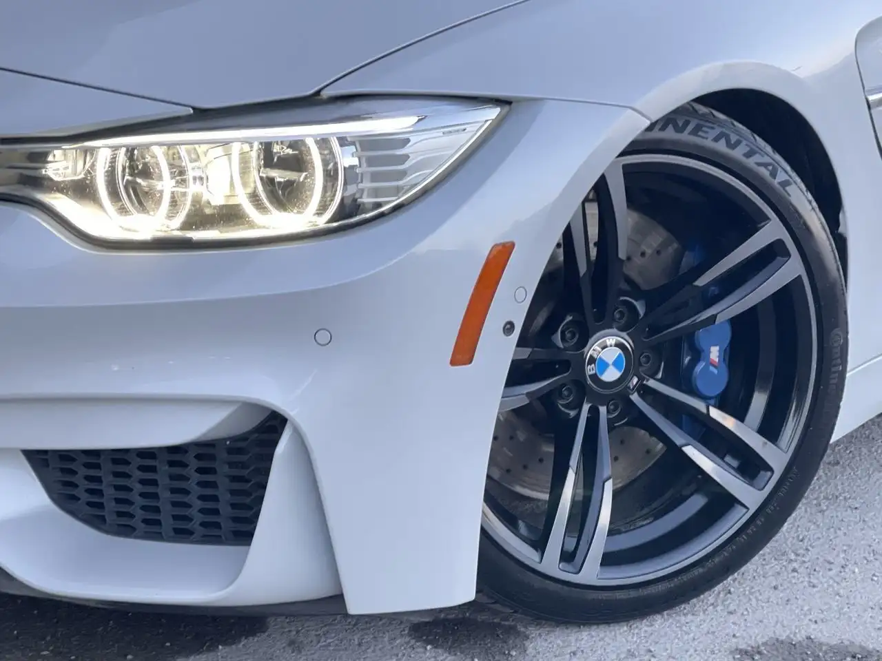 BMW M4 снимка BMW M4