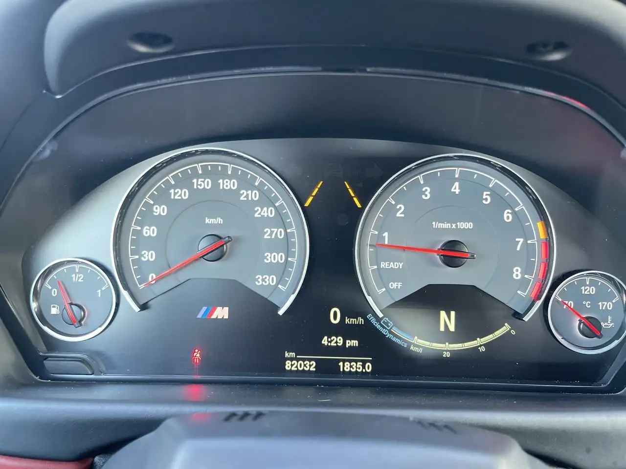 BMW M4 снимка BMW M4