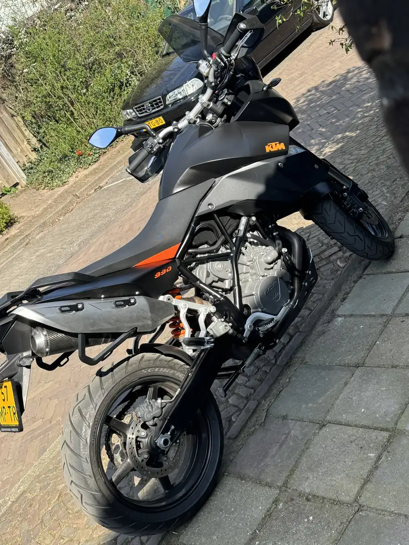KTM 990 Supermoto ktm 990 SMT Zwart - 2
