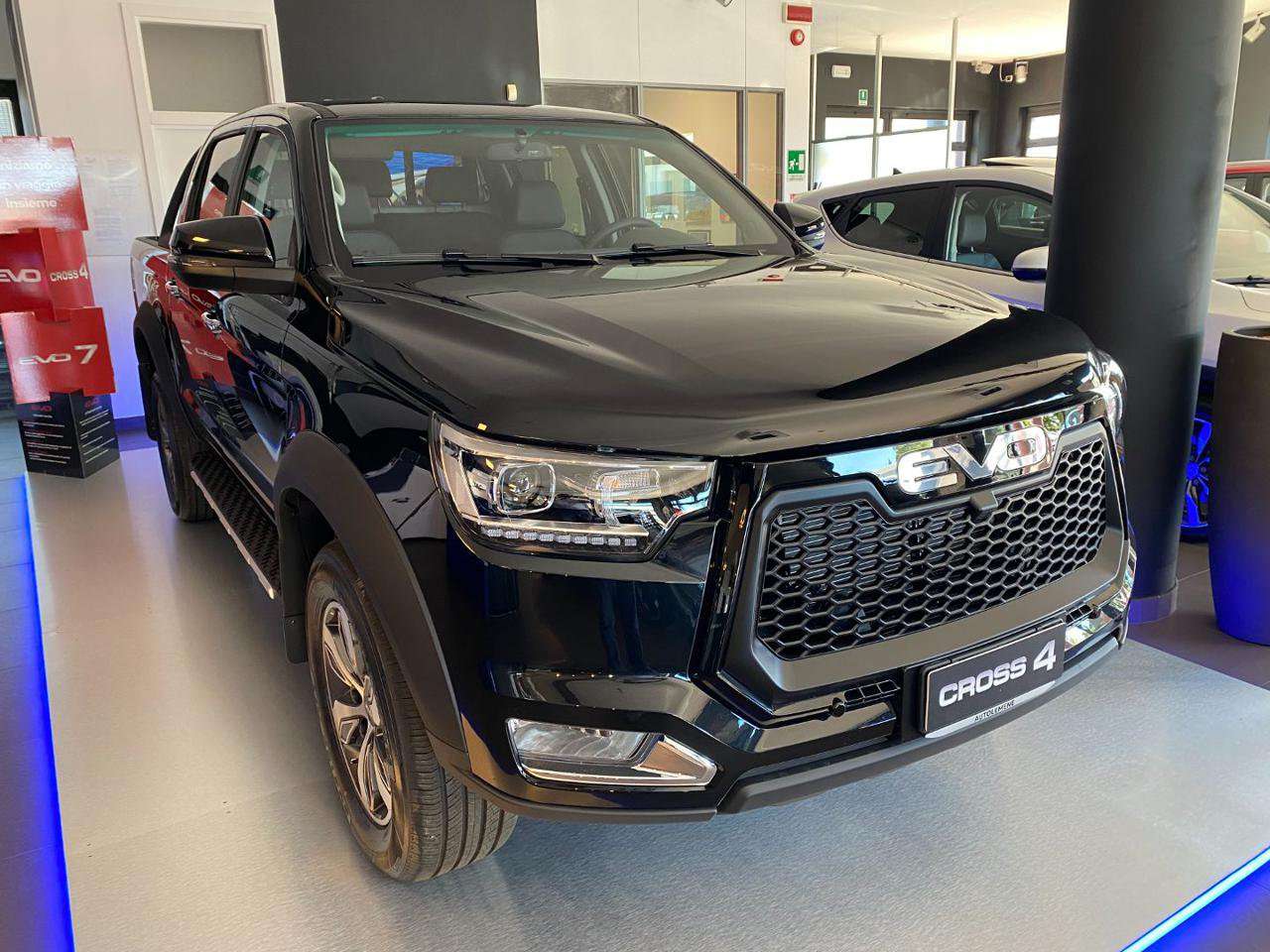 EVO Cross4 Evo Cross4 Evo 2.0 T.D Doppia Cabina PREZZO + IVA