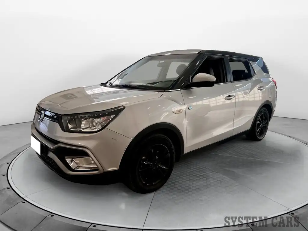 SsangYong XLV