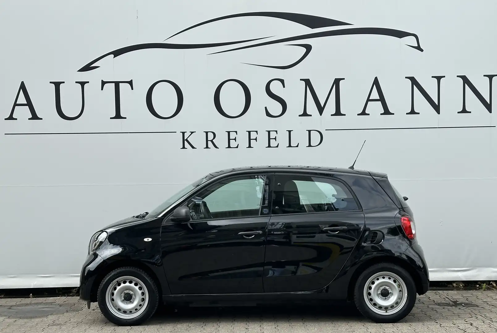 smart forFour EQ Klima Sitzheizung DAB Schwarz - 2