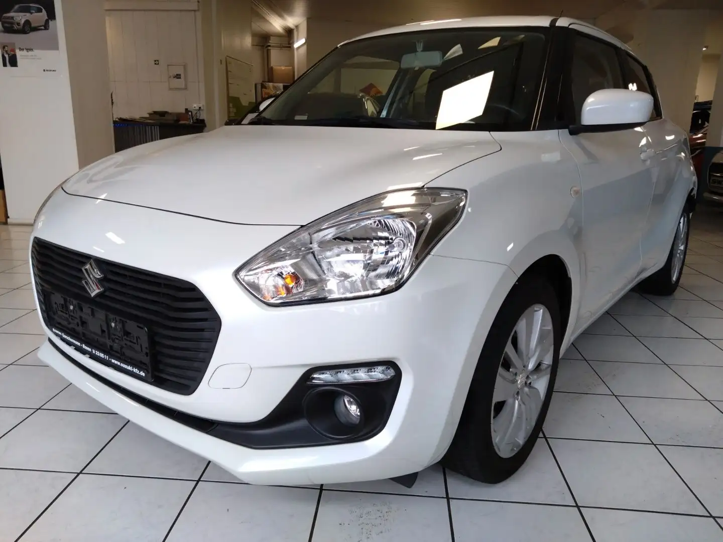 Suzuki Swift 1.0 BOOSTERJET Comfort / 2 J. GA Blanc - 2