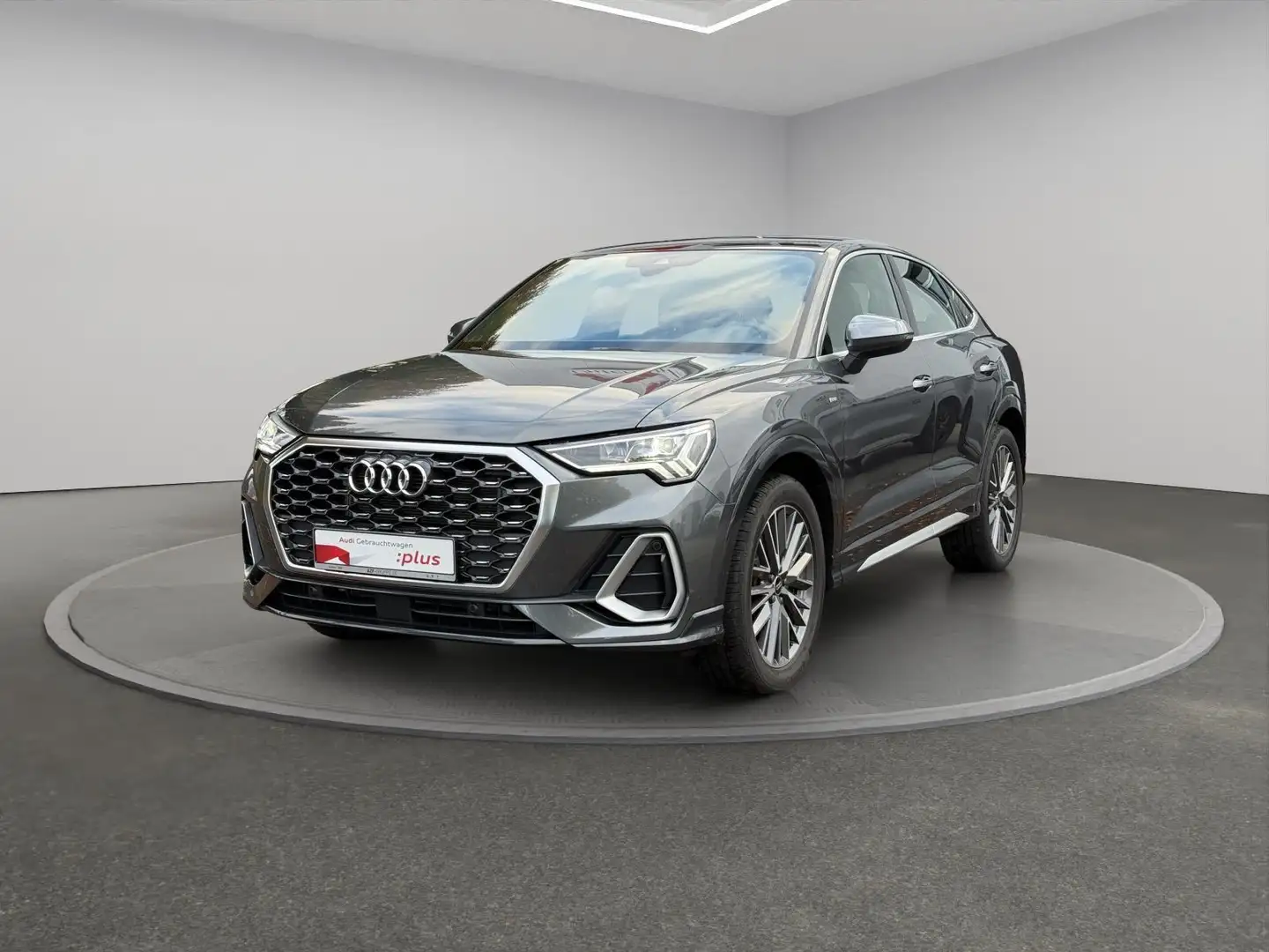 Audi Q3 35 TDI S-tronic S line LED+PANO+SPO Grau - 2
