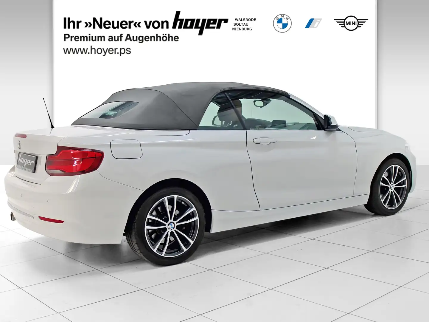 BMW 220 i Cabrio Aut. LuxuryLine Luxury Line HK HiFi Blanc - 2