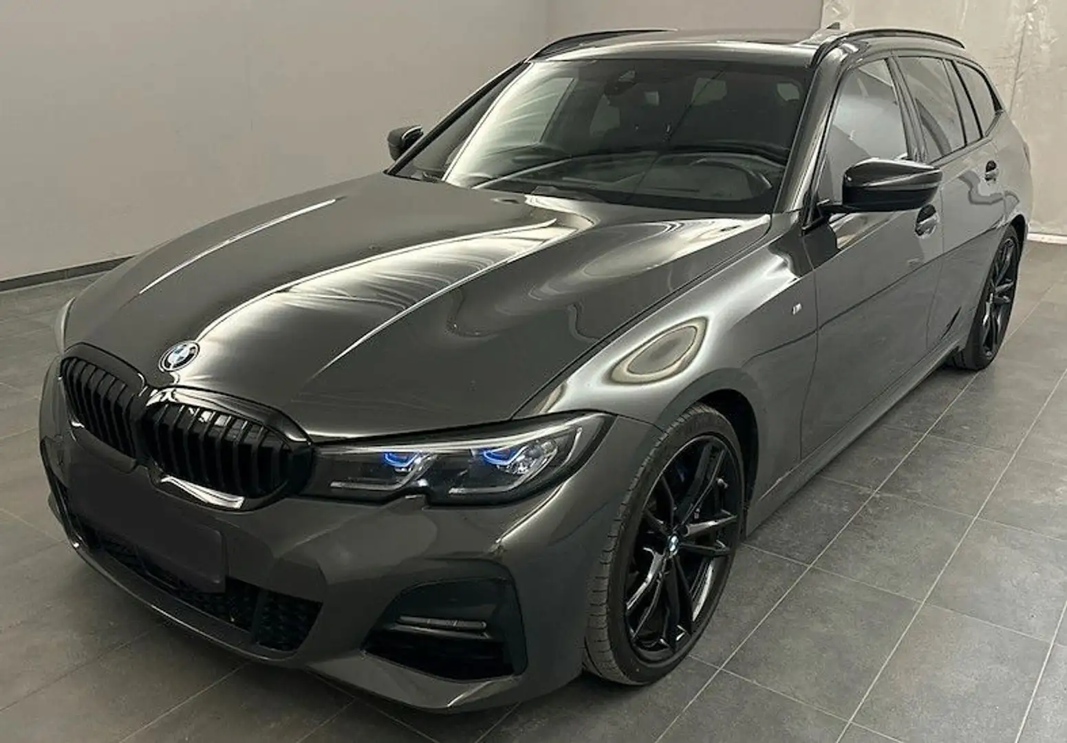 BMW 330 d M Sport # Facelift #Panorama#Live Cockpit Grijs - 1