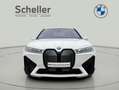 BMW iX xDrive40 M Sportpaket HK HiFi Komfortzg. Weiß - thumbnail 2