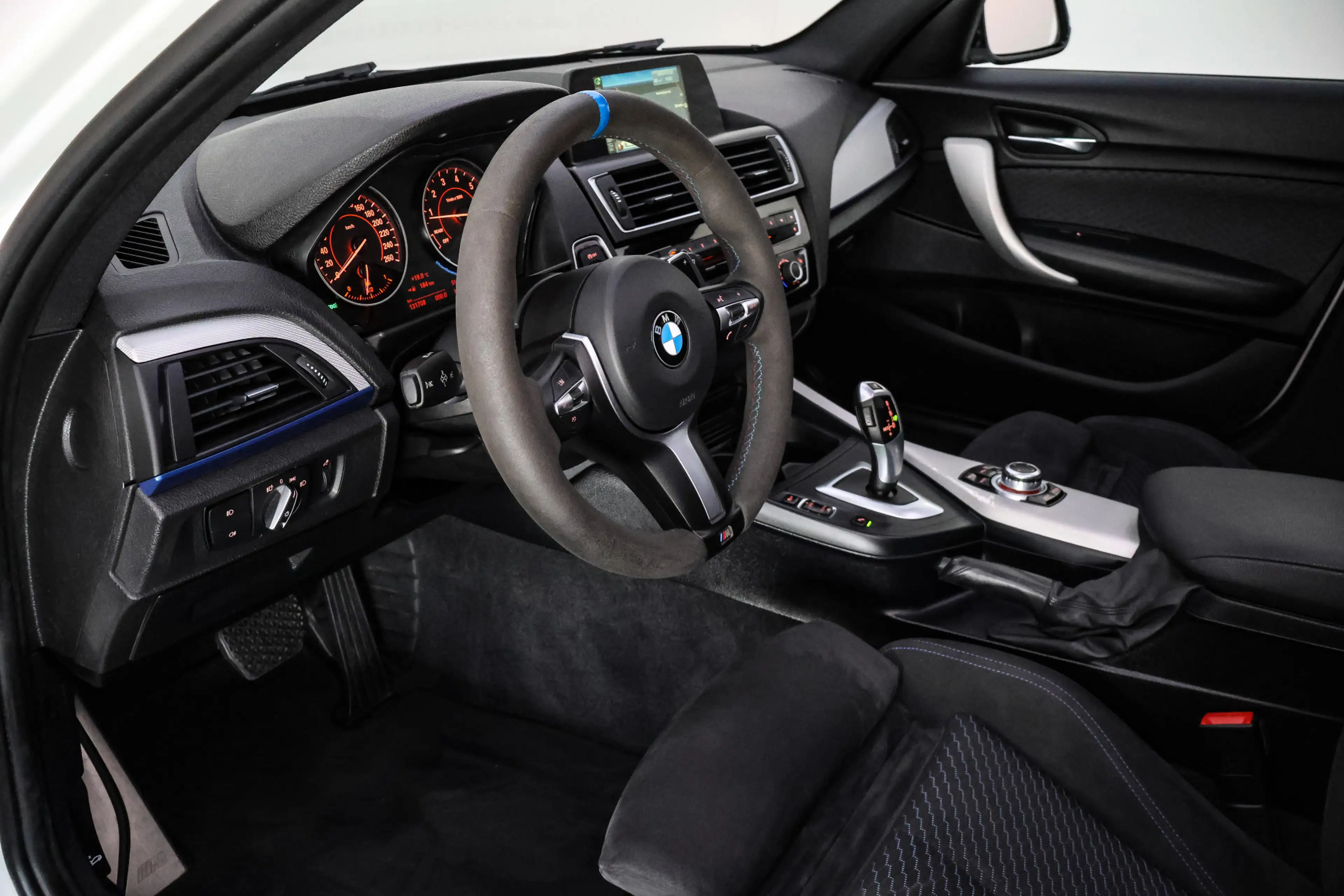 BMW 125 1-serie 125iA High Executive — photo 16