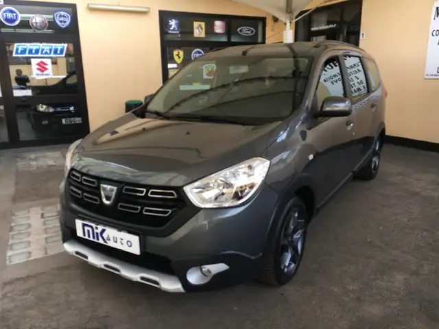 Dacia Lodgy Lodgy Stepway 1.5 dci Brave s