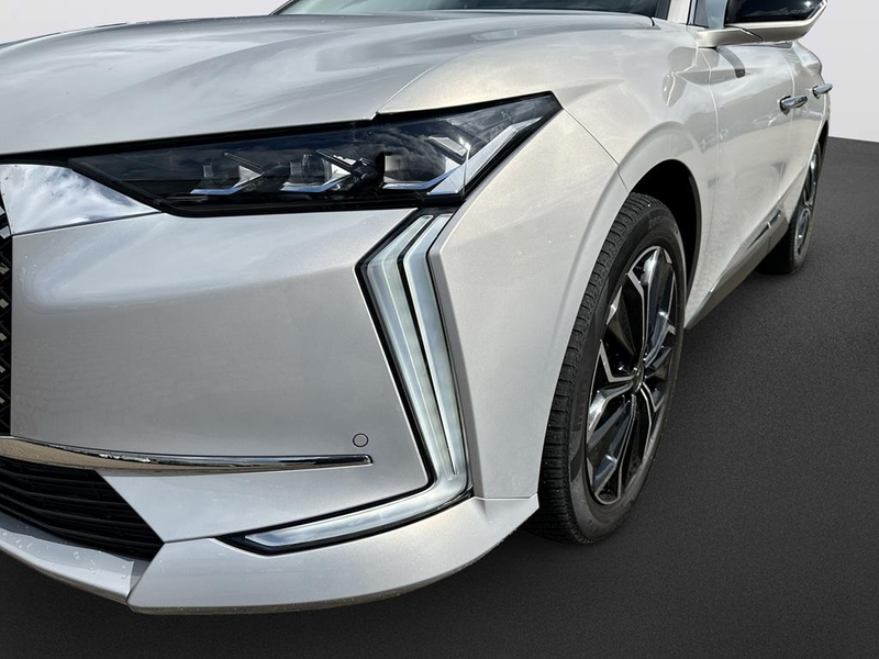 DS Automobiles DS 4 PERFORMANCE LINE + E-TENSE 225 (MY22) — photo 8
