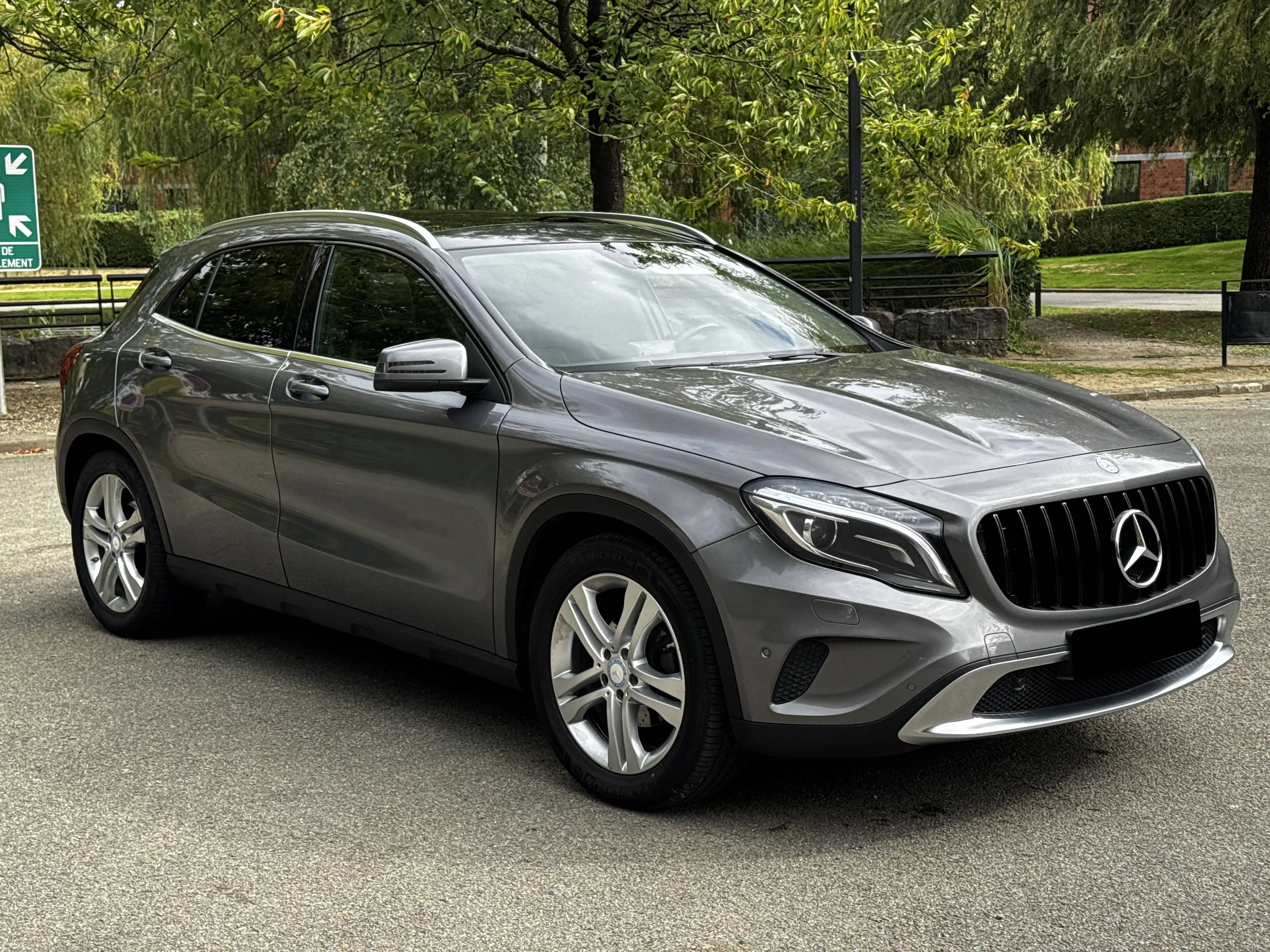 Mercedes-Benz GLA 200 GLA 200 d BOITE AUTO RARE EN FULL FULL OPTIONS APPLE CARPLAY — photo 5