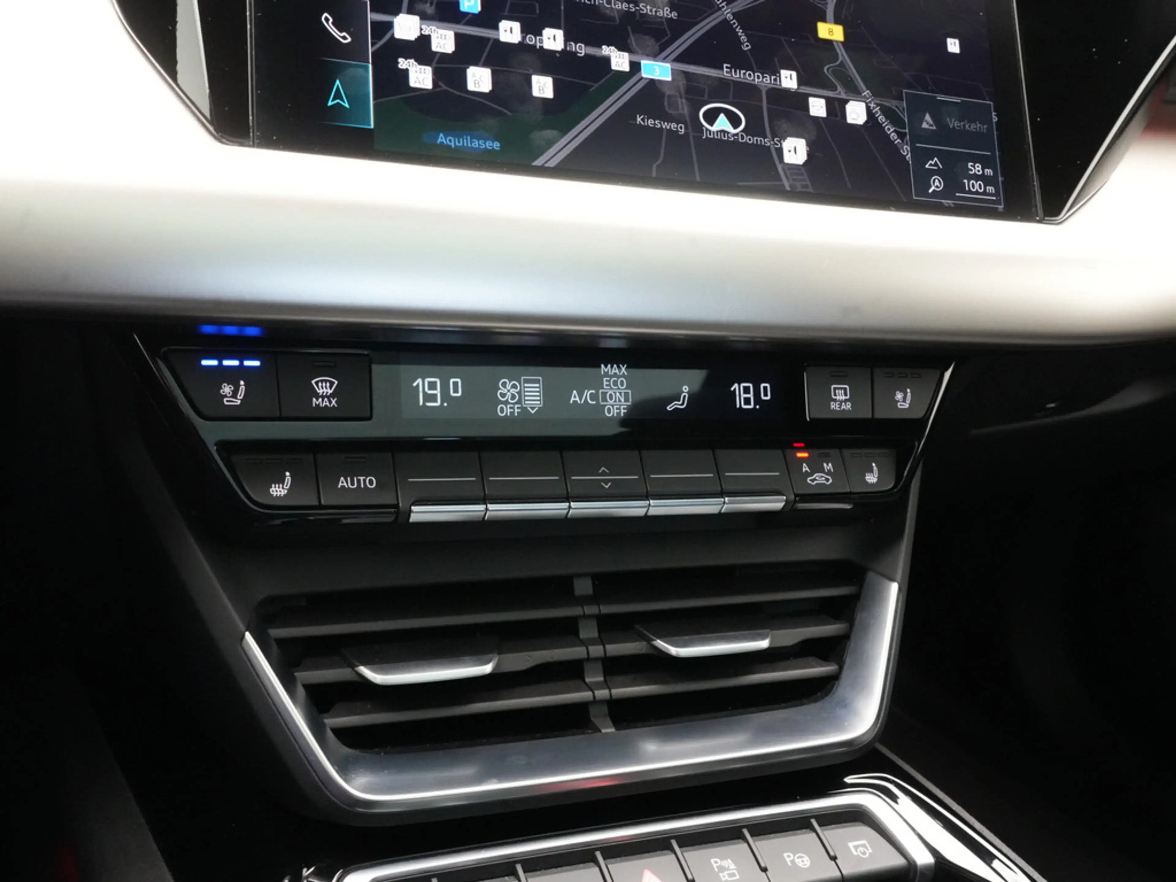 Audi e-tron GT RS LASER PANO NACHTSICHT LUFT KERAM — photo 13