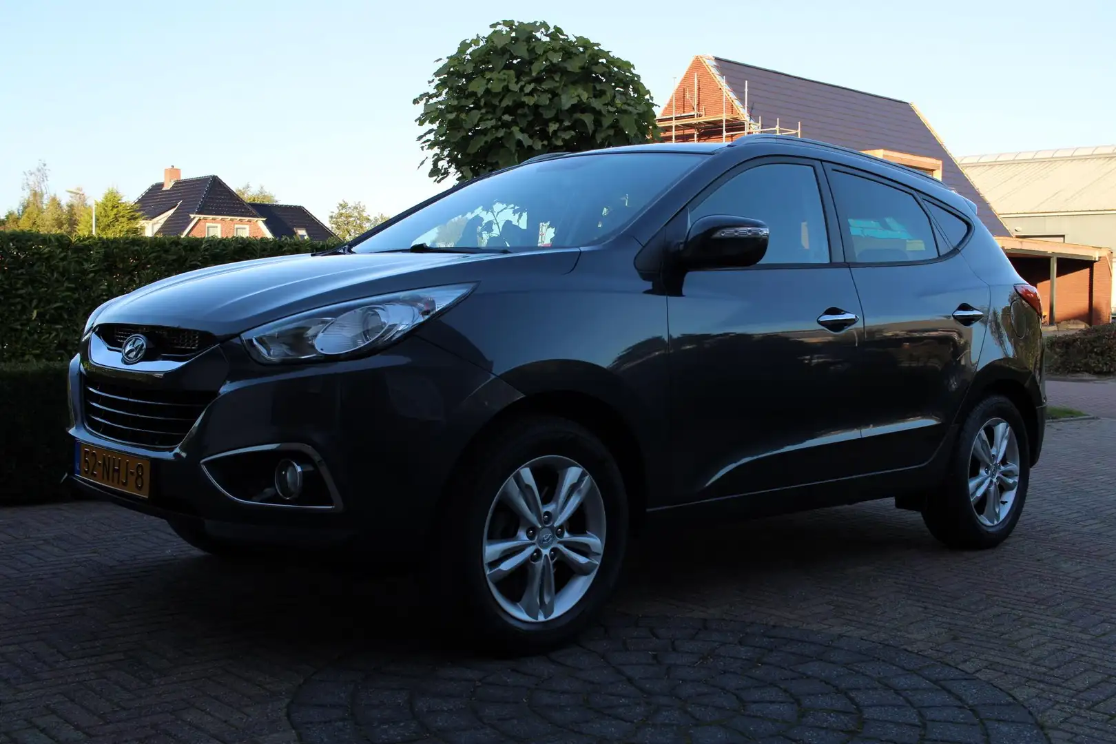 Hyundai iX35 2.0i Style | Climate | Cruise | LMV''17 | Navi | Grijs - 2