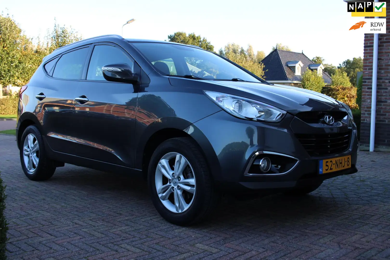 Hyundai iX35 2.0i Style | Climate | Cruise | LMV''17 | Navi | Grijs - 1