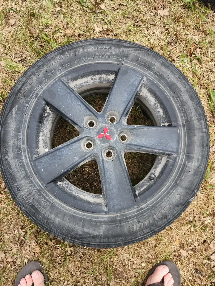 Mitsubishi Lancer снимка Mitsubishi Lancer