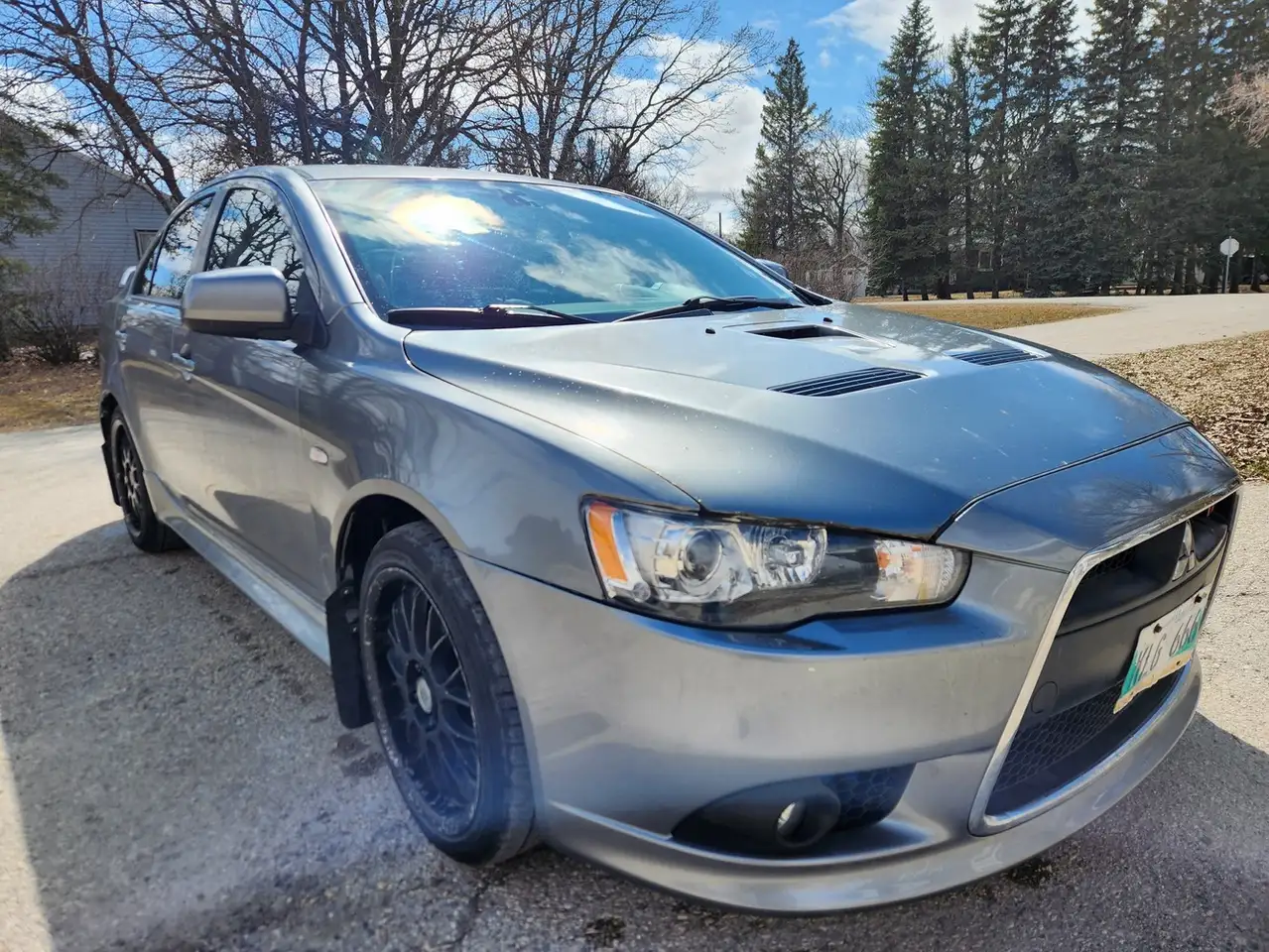 Mitsubishi Lancer снимка Mitsubishi Lancer
