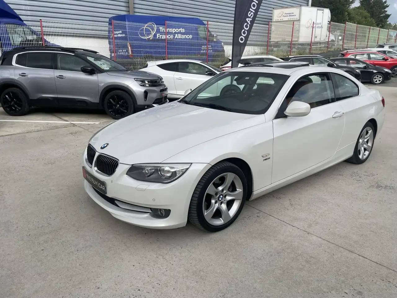 BMW 330