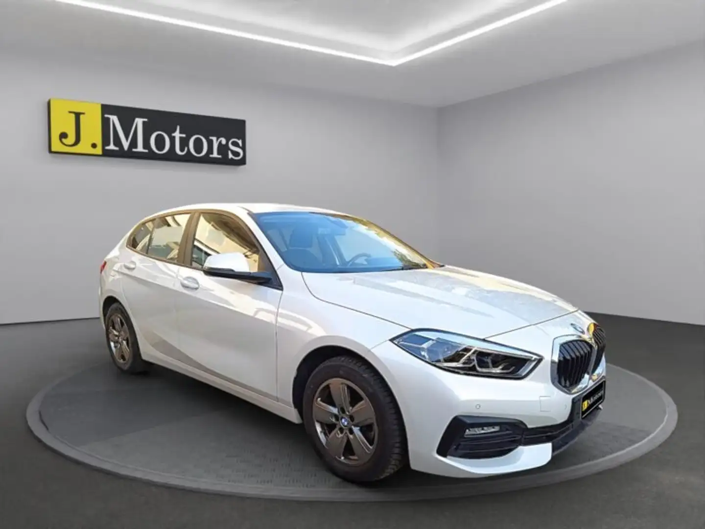 BMW 118 BUSINESS ADVANTAGE 136cv Navigatore+Sensori Led Blanc - 1