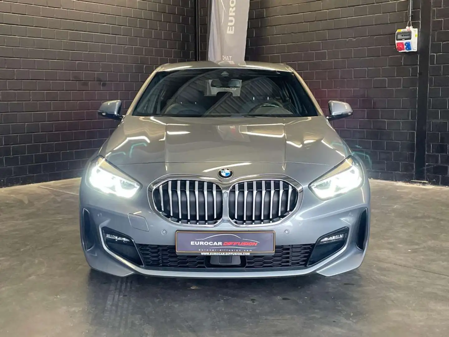 BMW 118 SERIE 1 118I AUTO 136 CV Gris - 2
