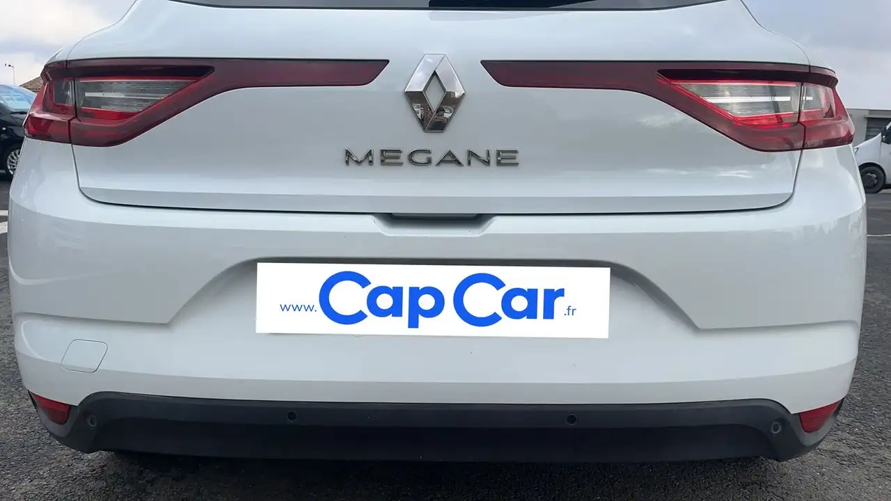 Renault Megane Berline — photo 21