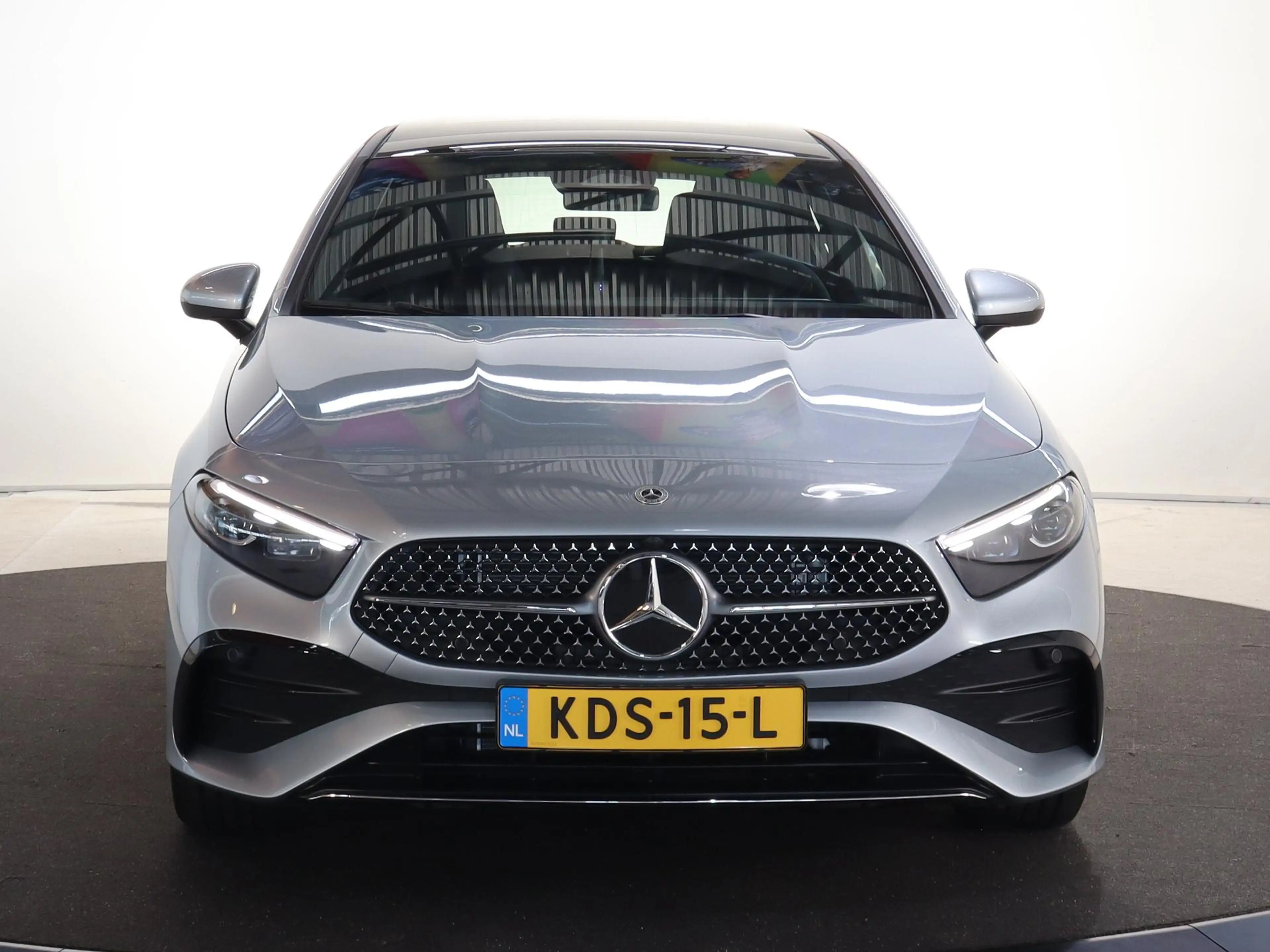 Mercedes-Benz A 250 250e Business Solution AMG | Panoramaschuifdak | S — photo 3