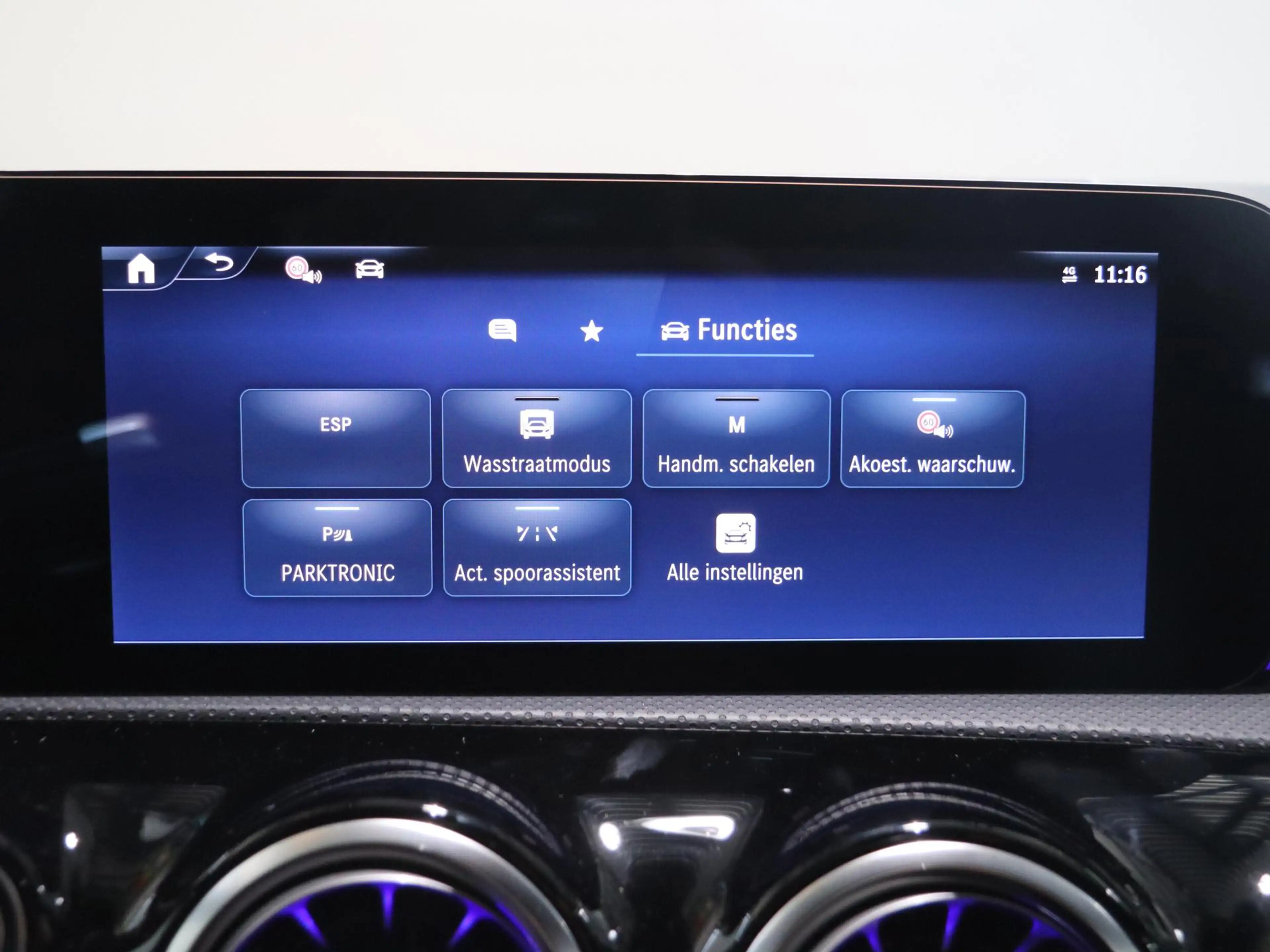 Mercedes-Benz A 250 250e Business Solution AMG | Panoramaschuifdak | S — photo 10