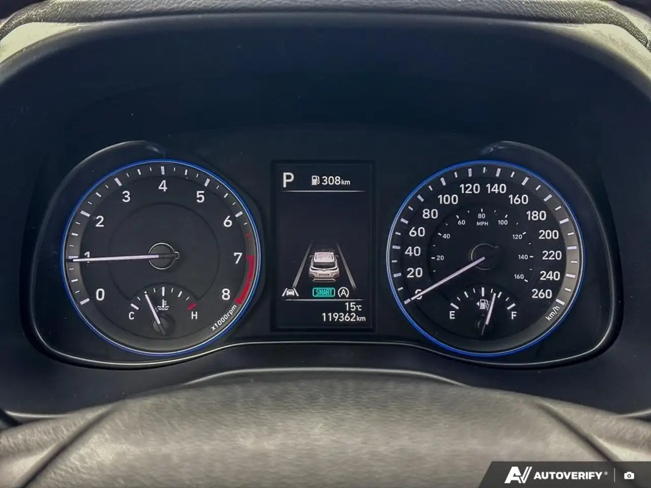 Hyundai KONA снимка Hyundai KONA