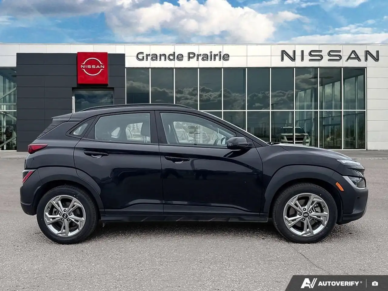 Hyundai KONA снимка Hyundai KONA
