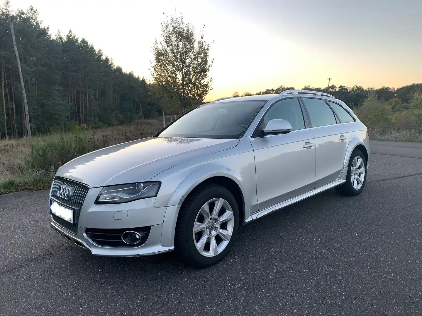 Audi A4 allroad quattro 3.0 TDI / Klima / Automatik / Euro 5 - 1