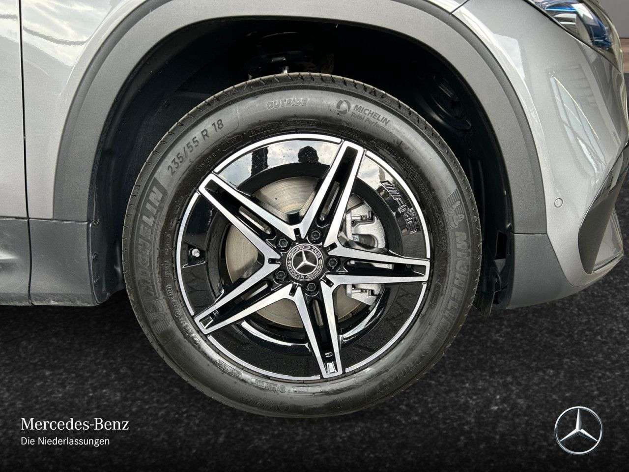 Mercedes-Benz EQB