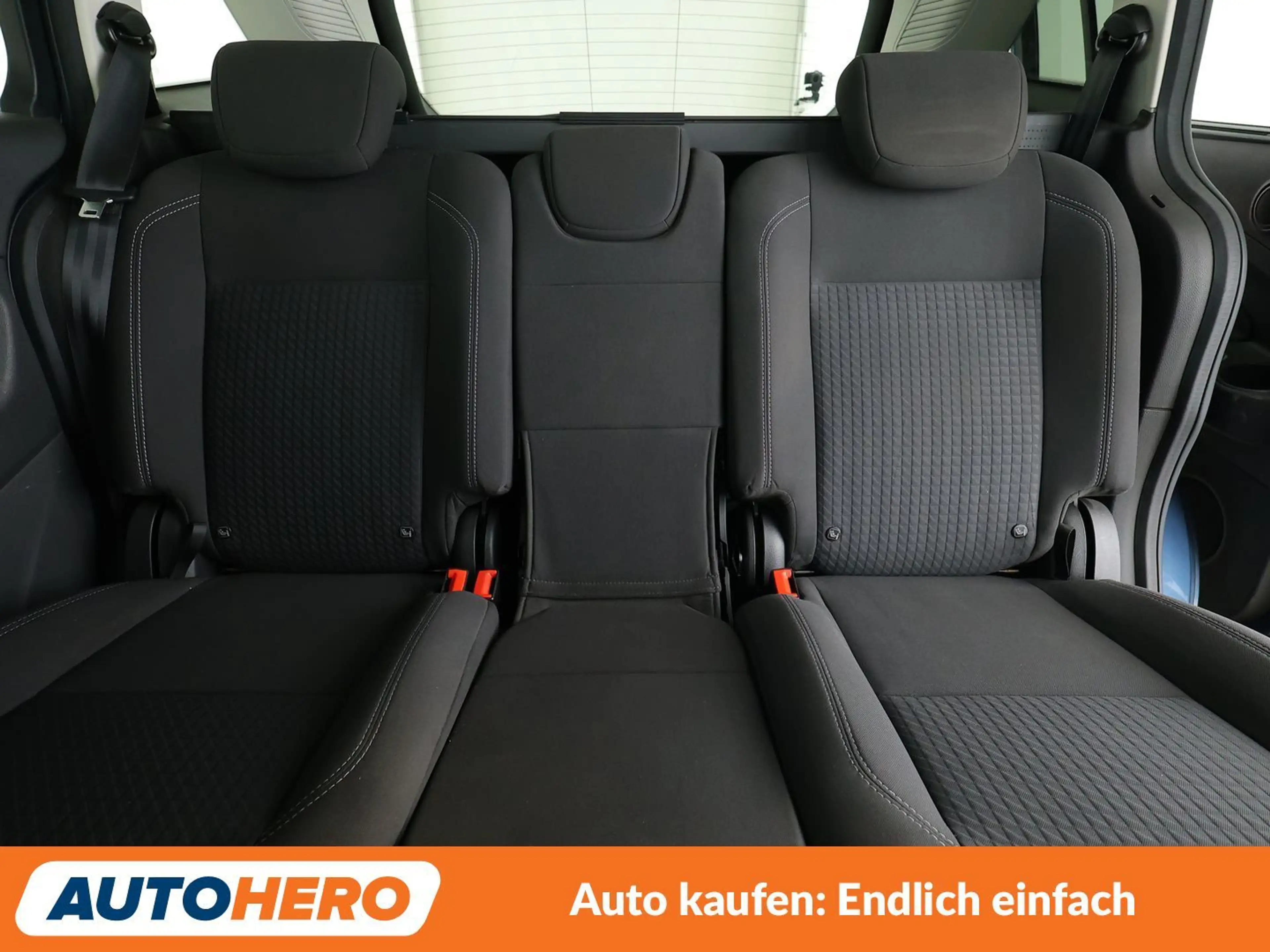 Ford Grand C-Max 1.0 EcoBoost Cool&Connect *TEMPO*PDC*SHZ*ALU*KLIMA — photo 15
