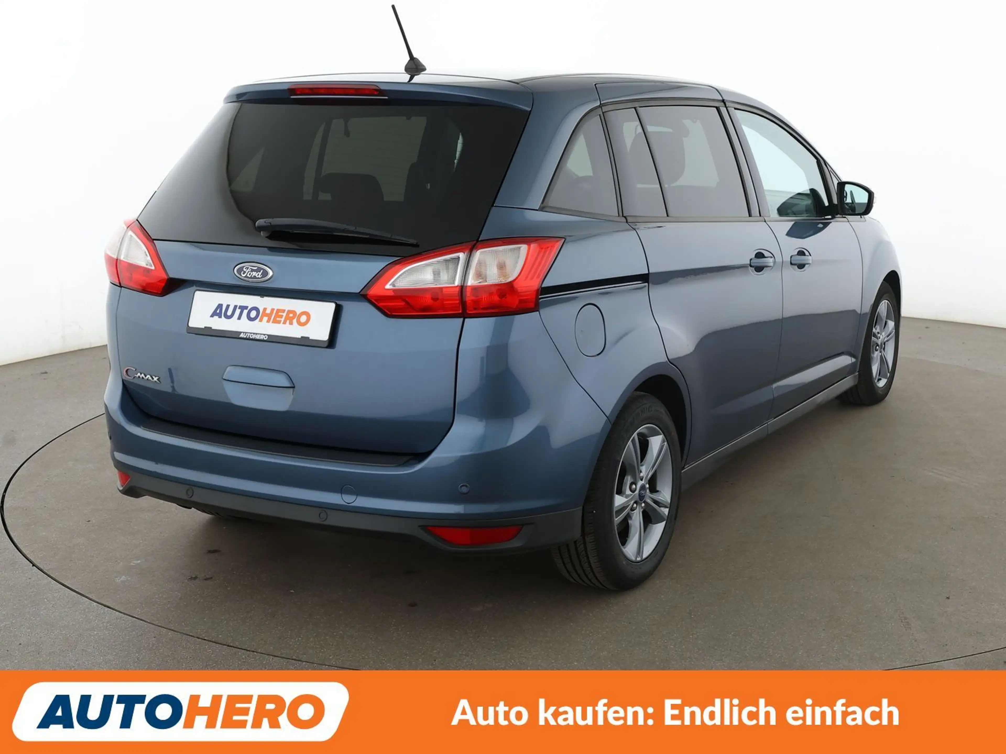 Ford Grand C-Max 1.0 EcoBoost Cool&Connect *TEMPO*PDC*SHZ*ALU*KLIMA — photo 6
