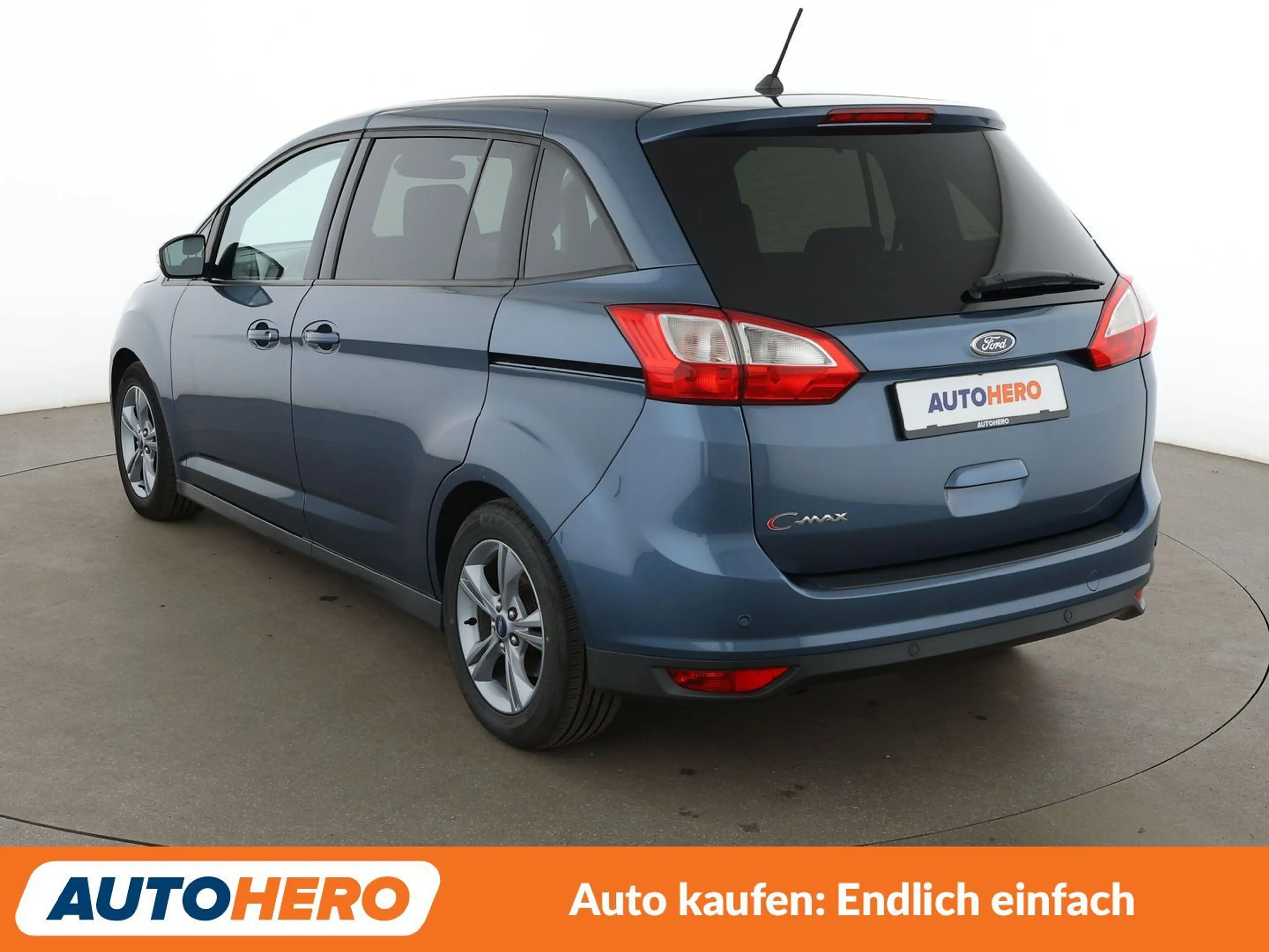 Ford Grand C-Max 1.0 EcoBoost Cool&Connect *TEMPO*PDC*SHZ*ALU*KLIMA — photo 4