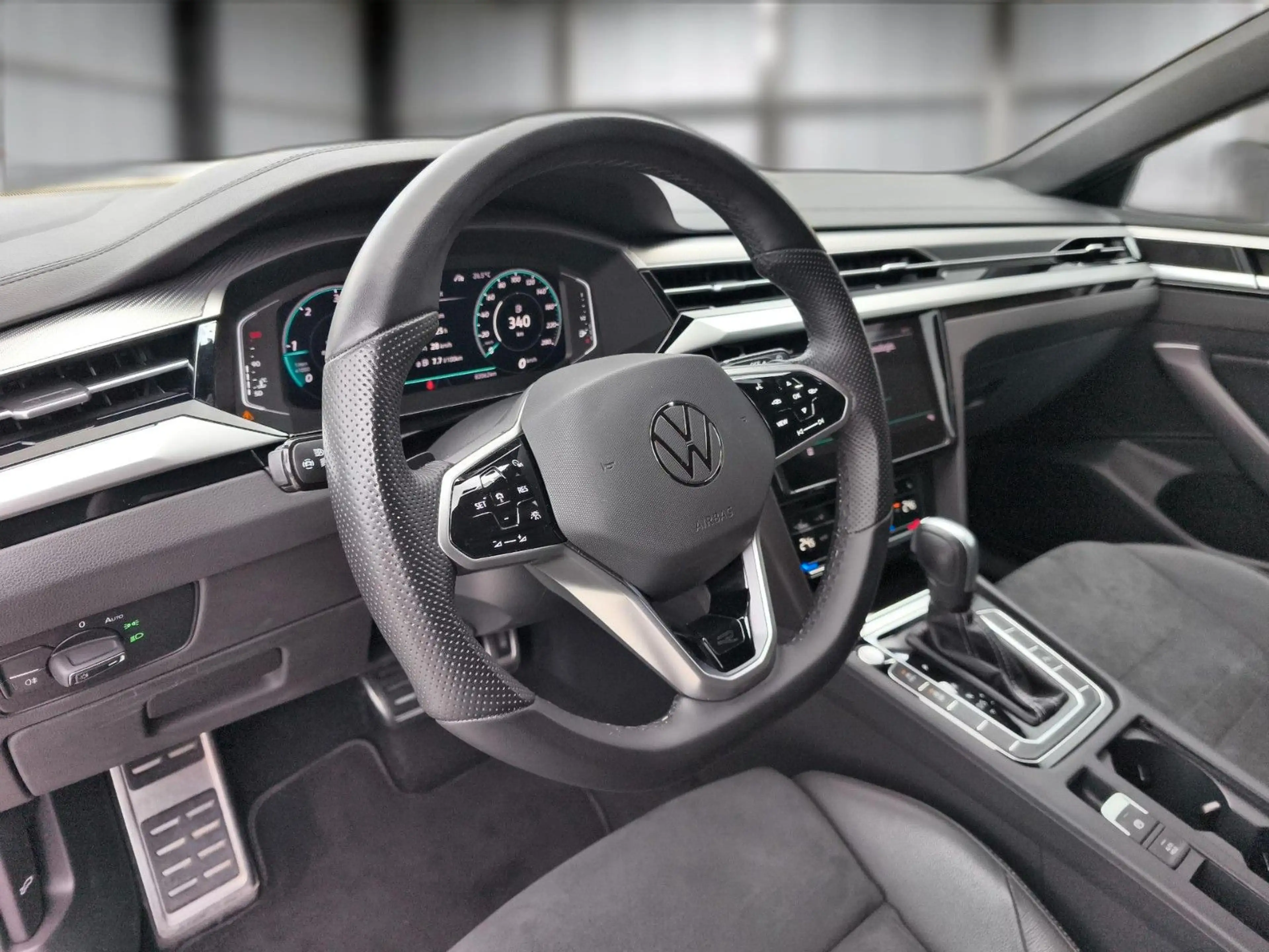 Volkswagen Arteon Shooting Brake R-Line 4M LED ACC APP — photo 10