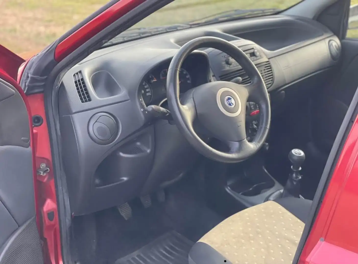 Fiat Punto Punto 5p 1.2 Cult Rosso - 2