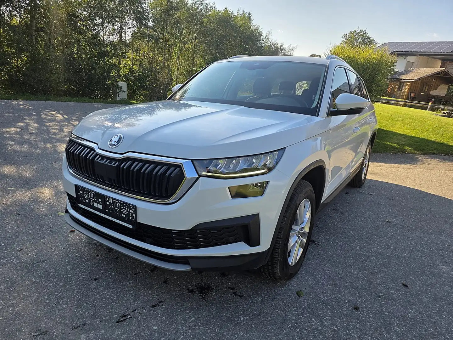 Skoda Kodiaq 2,0 TDI DSG Ambition Limited Mirringlink LED Sc... Weiß - 2