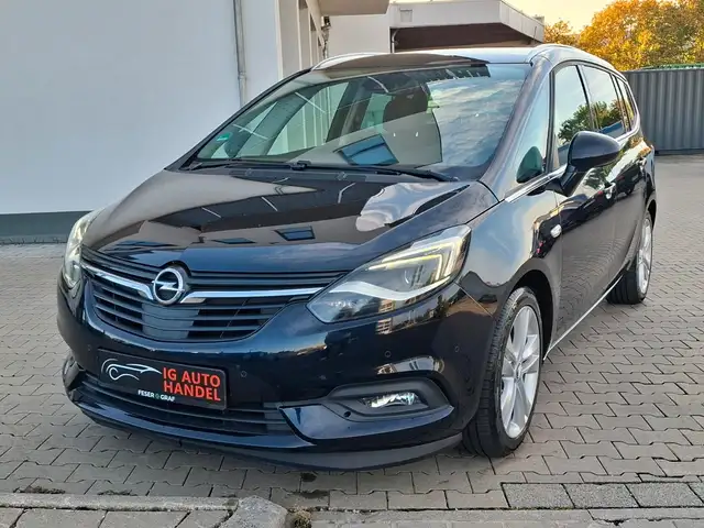 Opel Zafira Tourer ACC Leder NAVI AHK 7-Sitze TÜV Neu