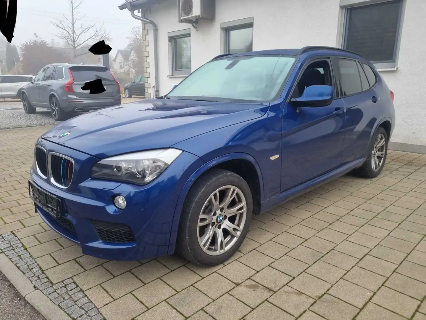 BMW X1 20 i xDrive~M-Paket~Alcantara~Xenon~Pano~ Bleu - 1