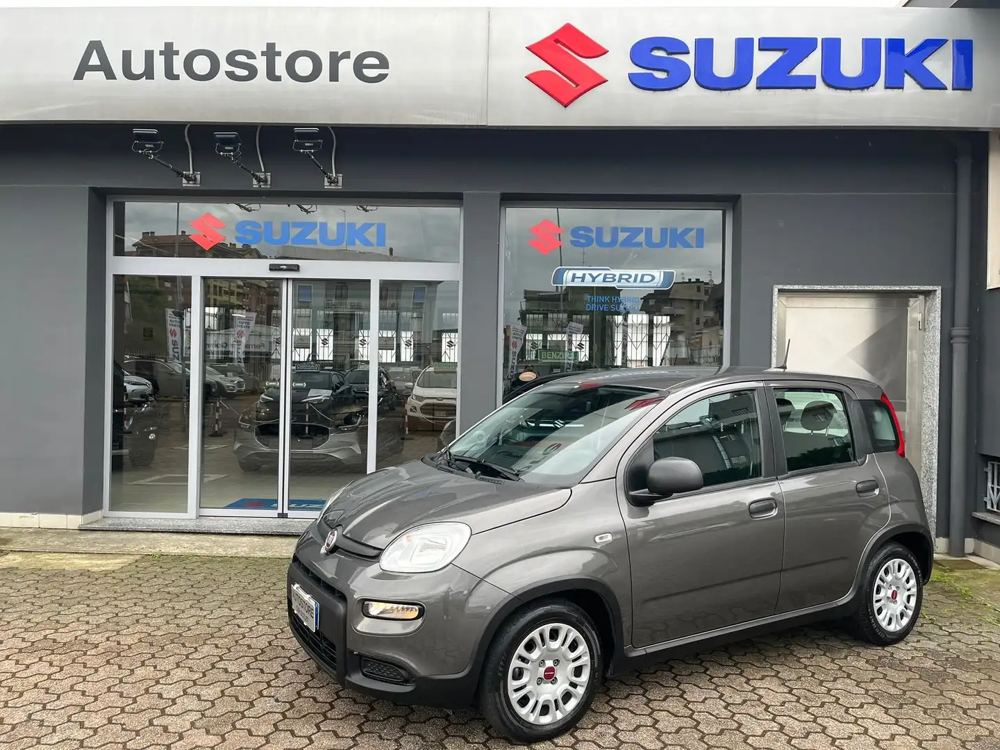 Fiat Panda 1.0 HYBRID 70 CV!!!! Gris - 1