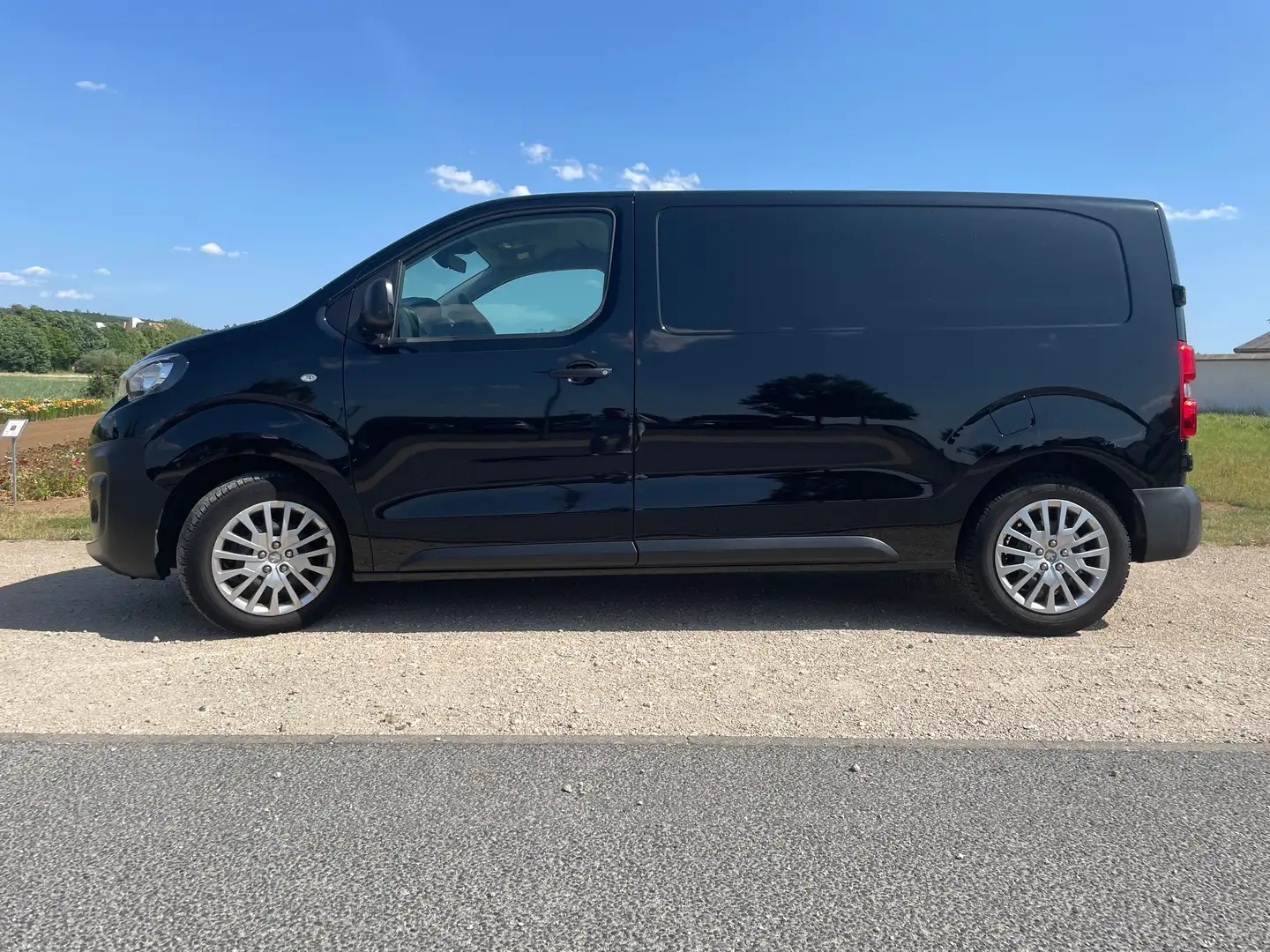 Peugeot Expert Expert L2H1 EAT8 Premium Schwarz - 1